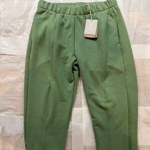 On CLOUD RUNNING Women's Club Pants: Color Fern NEW WITH TAGS: SIZE L